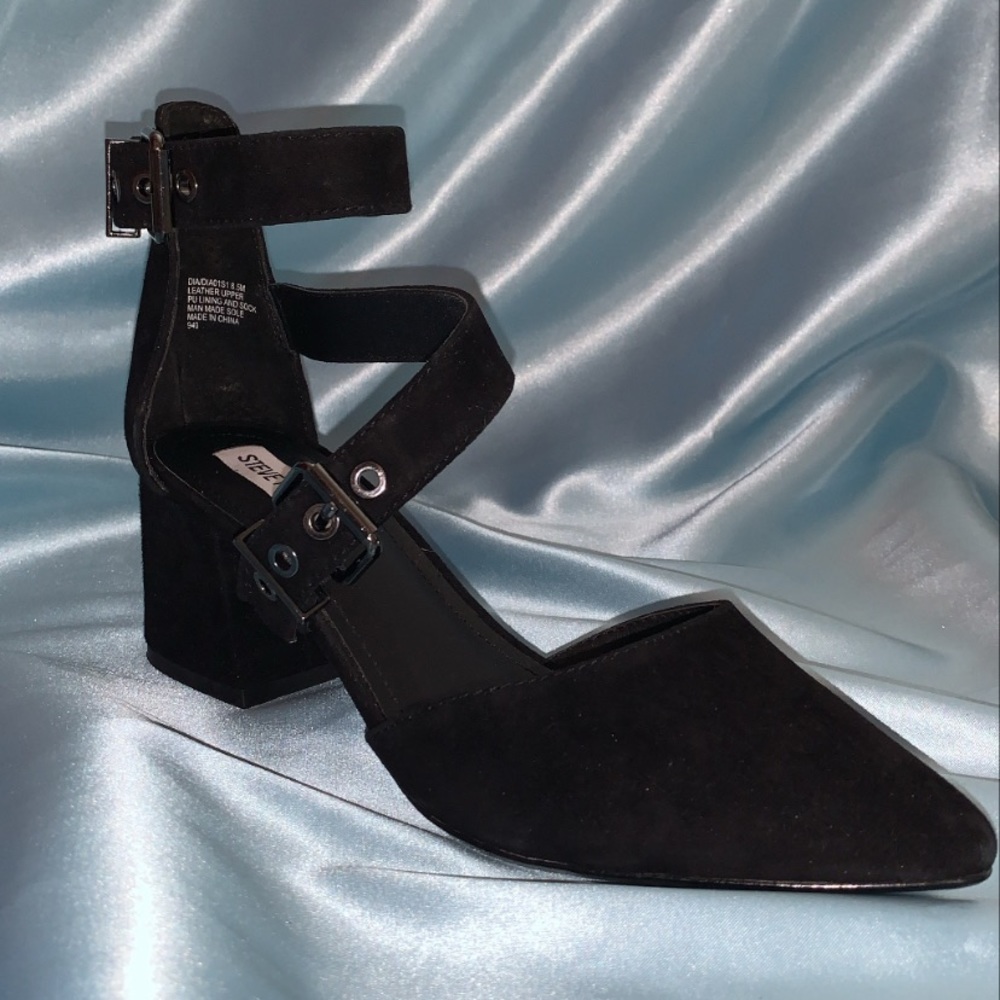Steve Madden heel